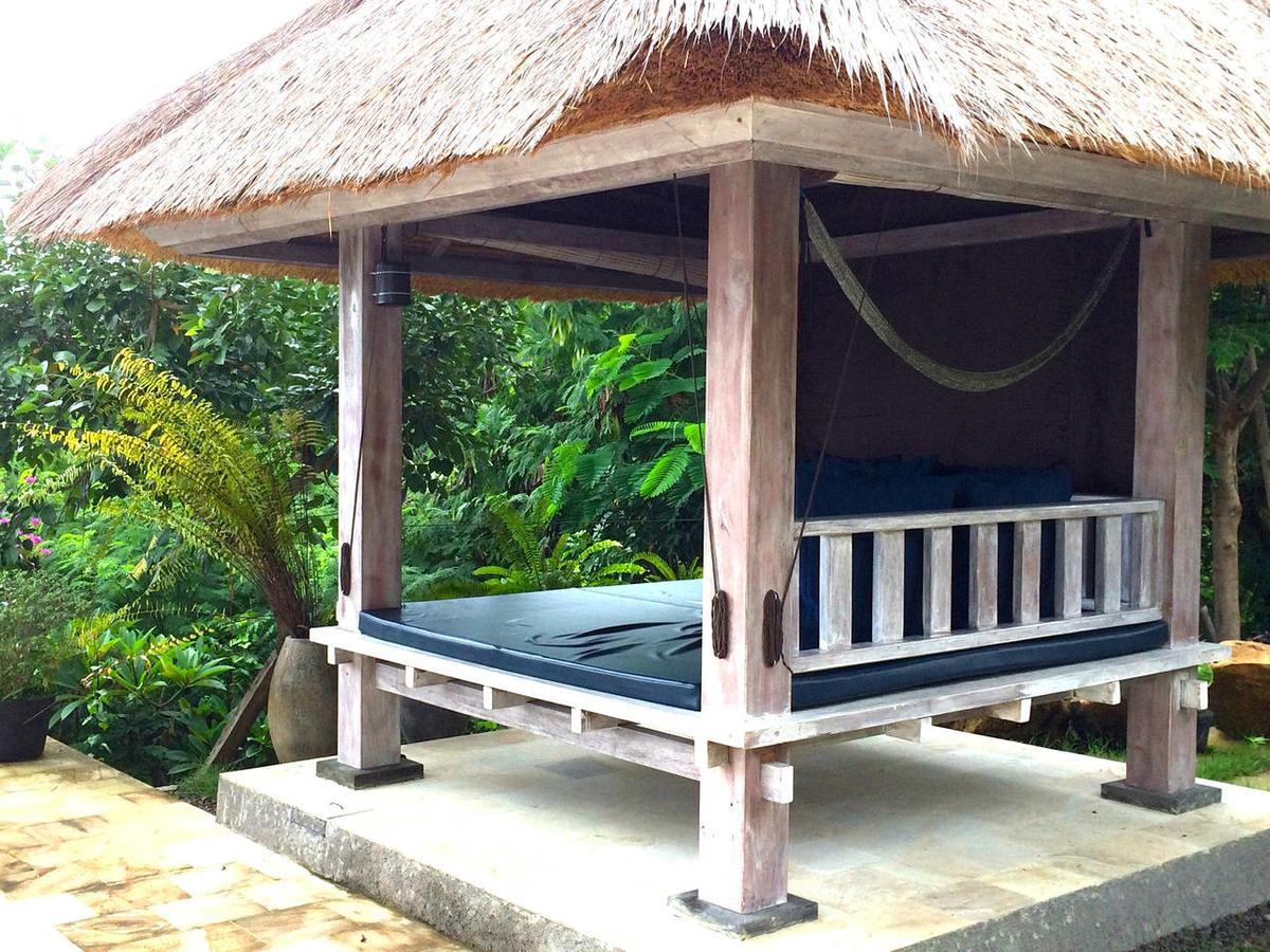 Sing Sing Resort Lovina Exterior foto
